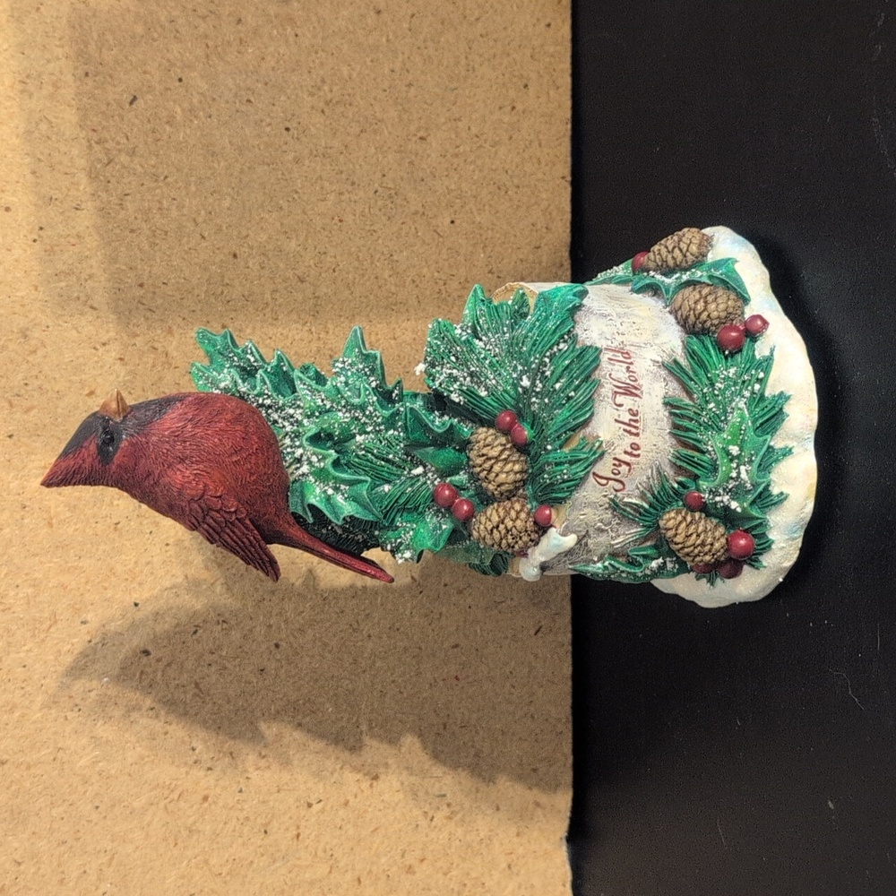Vintage Christmas Cardinal Music Box